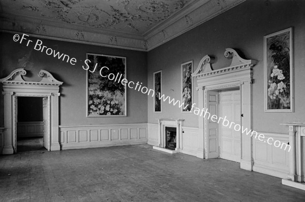 KILSHANNIG HOUSE DRAWING ROOM